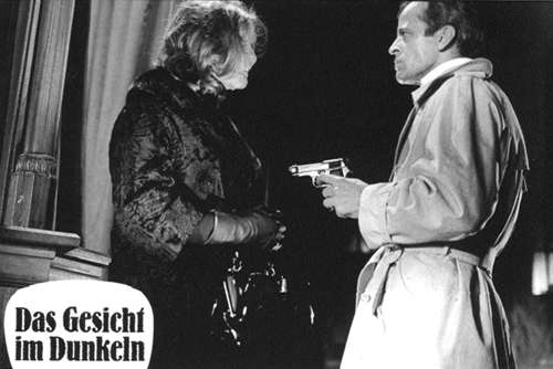 DAS GESICHT IM DUNKELN